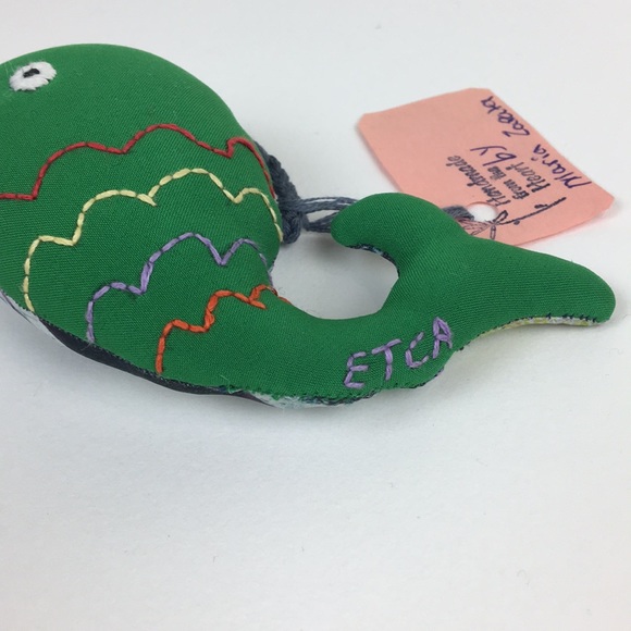 One handmade whale 🐳 keychain ornament - Picture 3 of 5